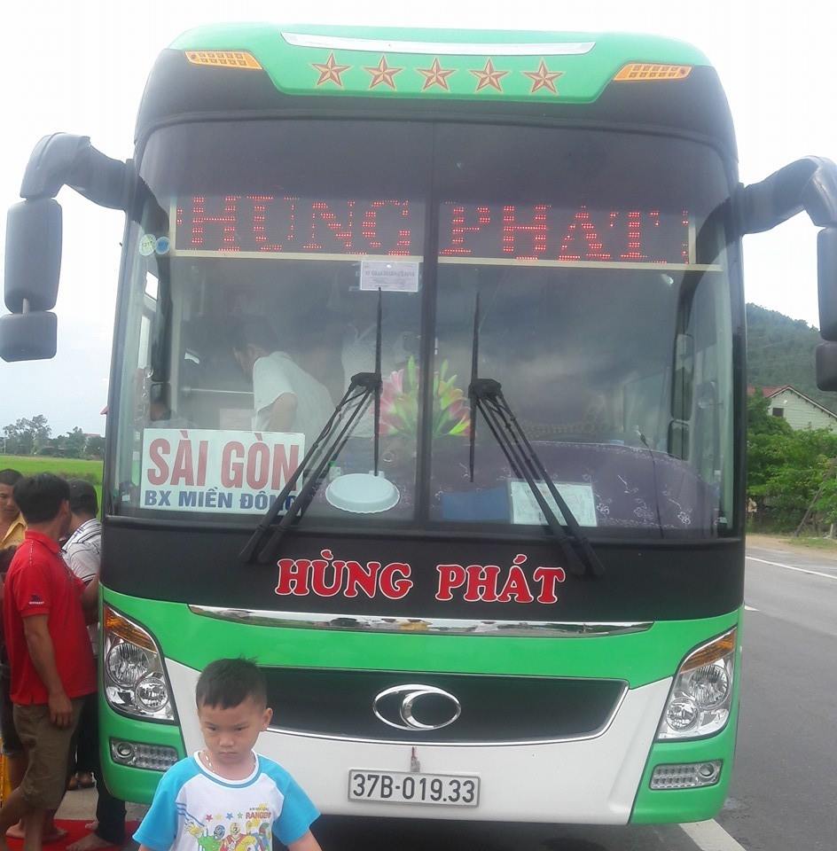Xe khách tuyến Sài Gòn Yên Thành